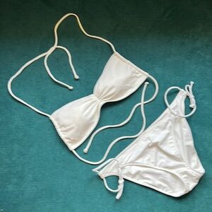White bikini 🤍